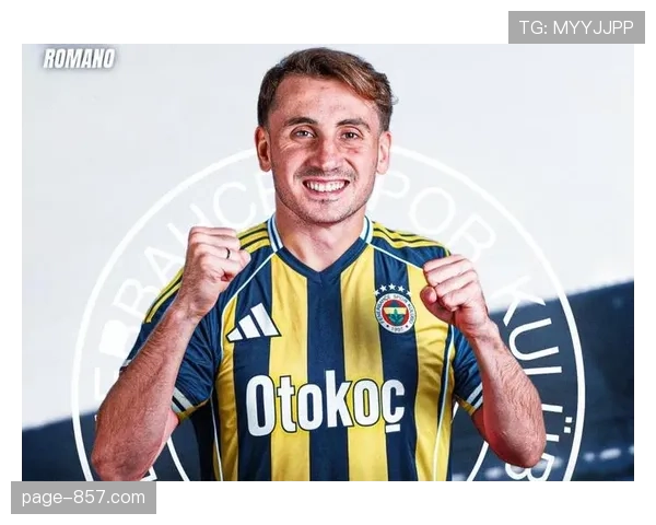 阿克图科格鲁制造点球 禁区内被库尼亚放倒获判罚